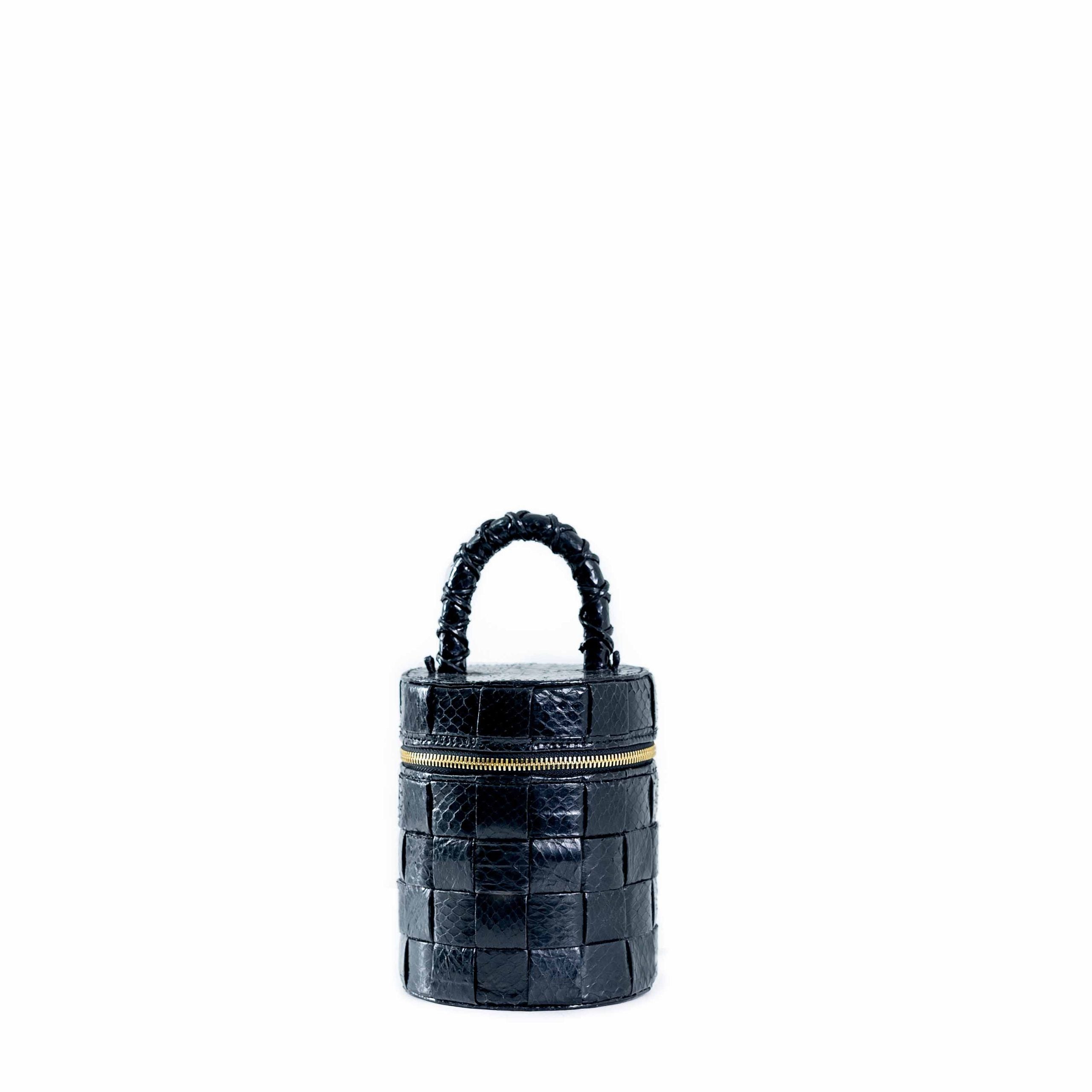 WOVEN BARREL BAG BLACK (PREORDER)