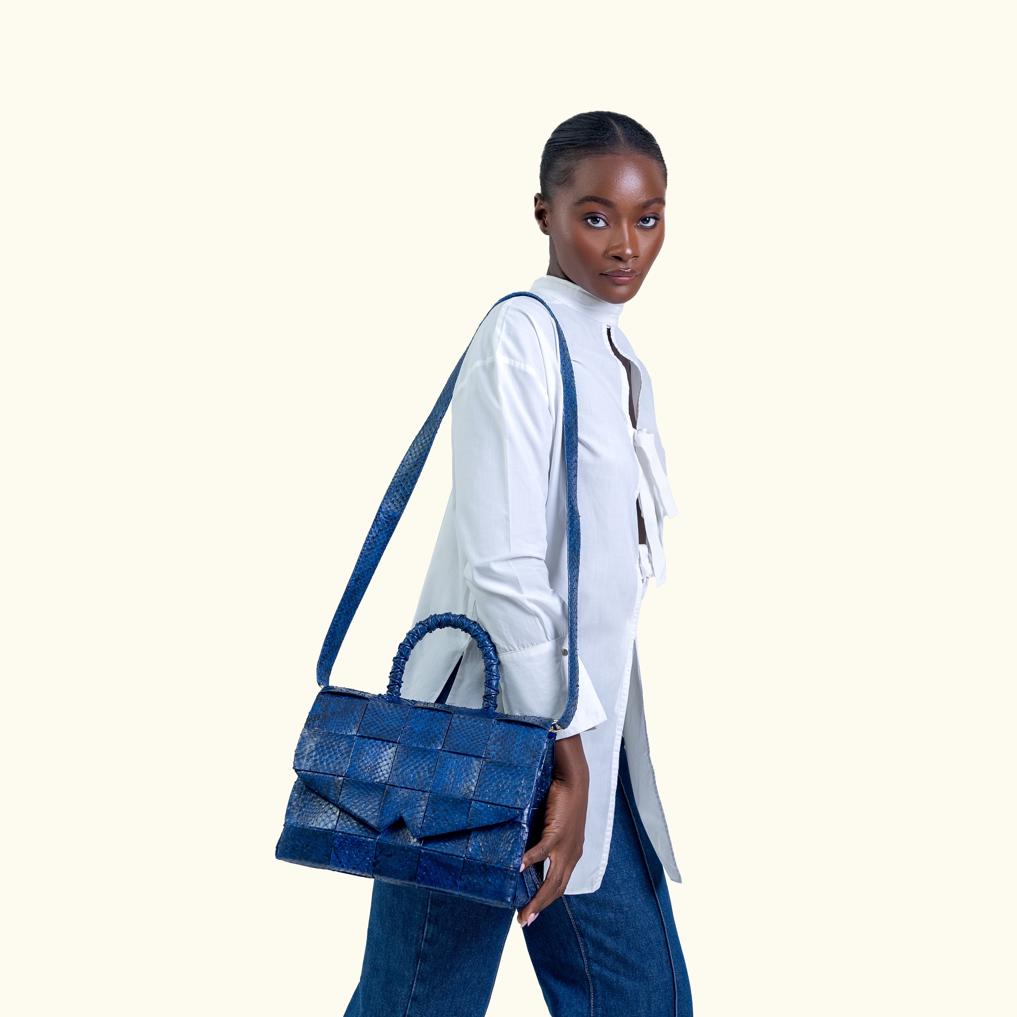 HERO MADAM BLUE (PREORDER)