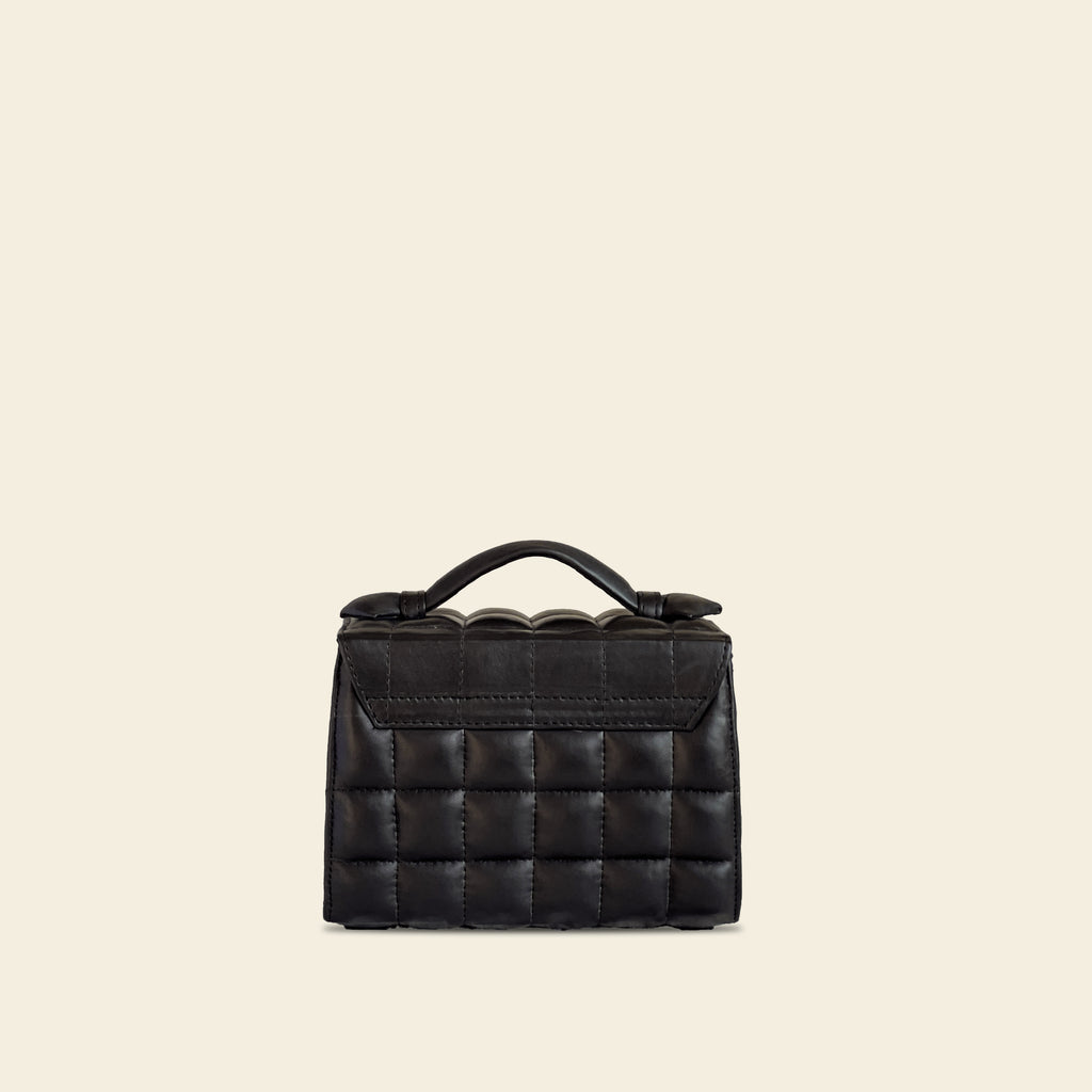 TKO CLASSIC - Quilted nappa leather handbag
