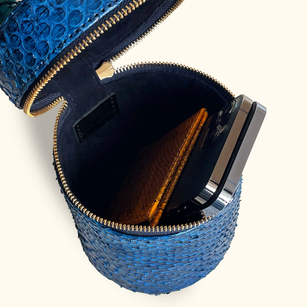 WOVEN BARREL BAG BLACK (PREORDER)