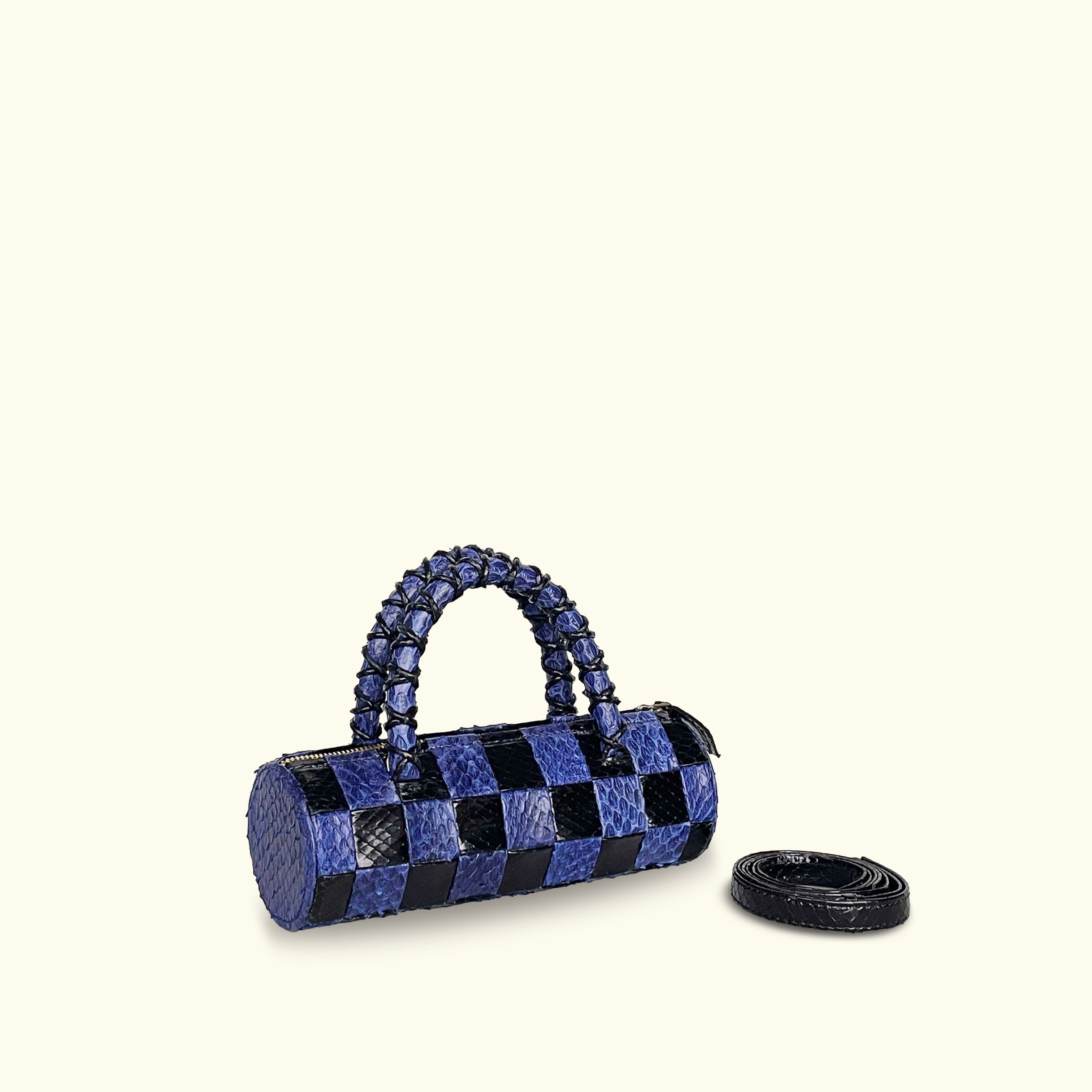 WOVEN BULLET BAG BLUE BLACK